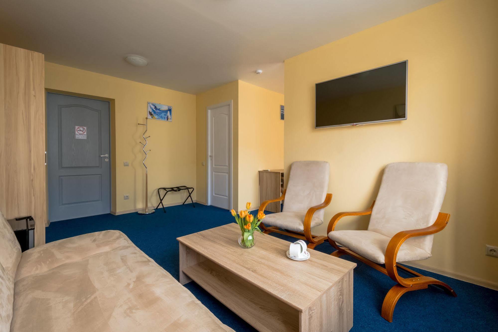 Sporthotel Liepaja Ngoại thất bức ảnh